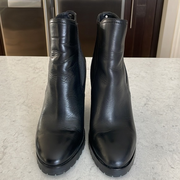 MICHAEL Michael Kors BLACK WEDGE BOOTIE - Picture 2 of 16